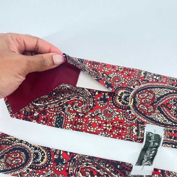 Vintage Marshall Field and Company Men’s Red Blue Paisley Print Dressy Neck Tie - Picture 7 of 8
